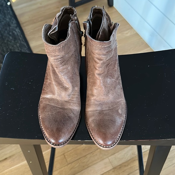 Dolce Vita Shoes - Dolce vida weather look beige western booties slightly worn inside sz 9
